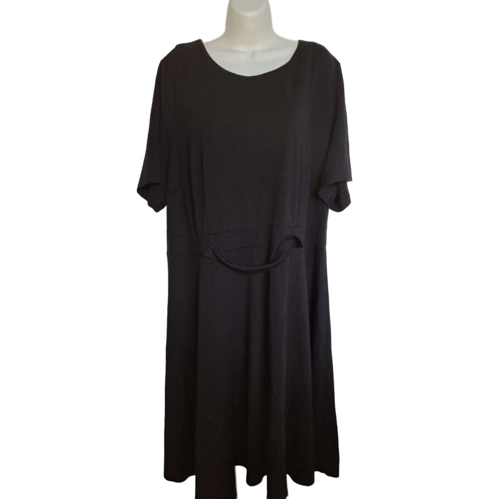 Eloquii Black Short Sleeve Witchy gothcore business Casual Plus Size 24 dress